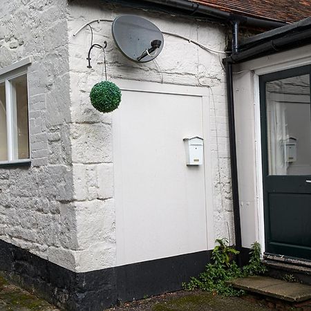 Апартаменты Little Brewers Escape To The Foot Of Gold Hill Dorset Шефтсбери Экстерьер фото