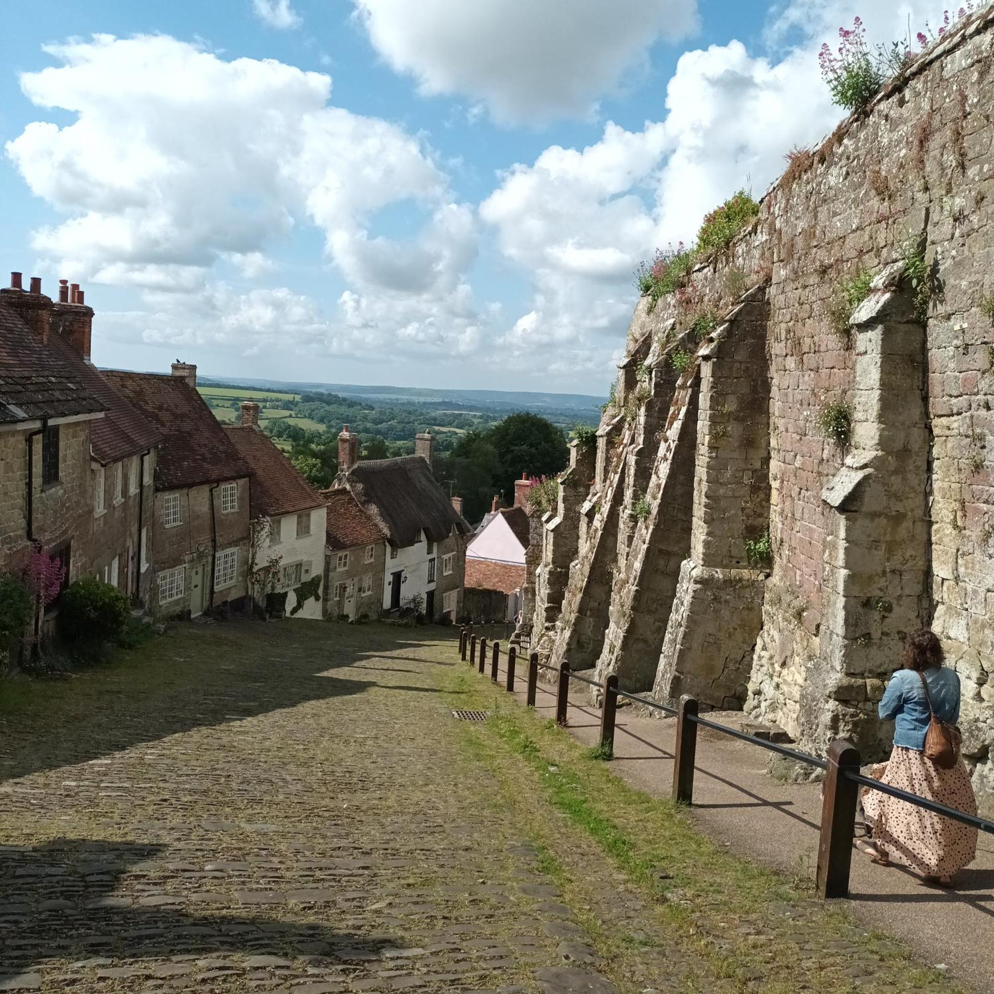 Апартаменты Little Brewers Escape To The Foot Of Gold Hill Dorset Шефтсбери Экстерьер фото
